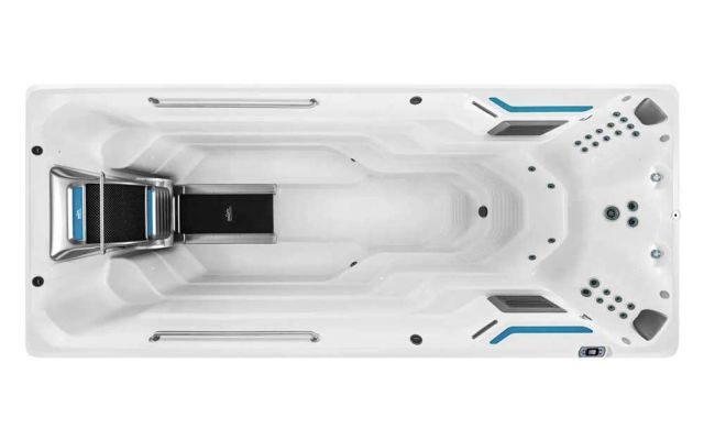 E700 swim spa from above