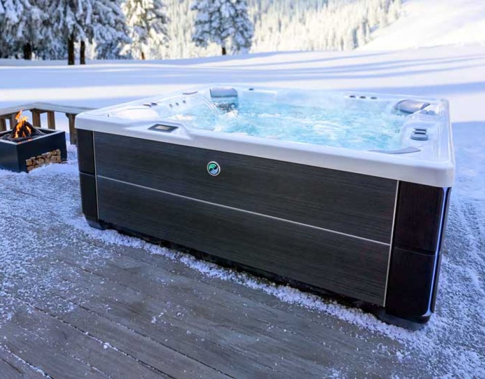 FiberCor® hot tub