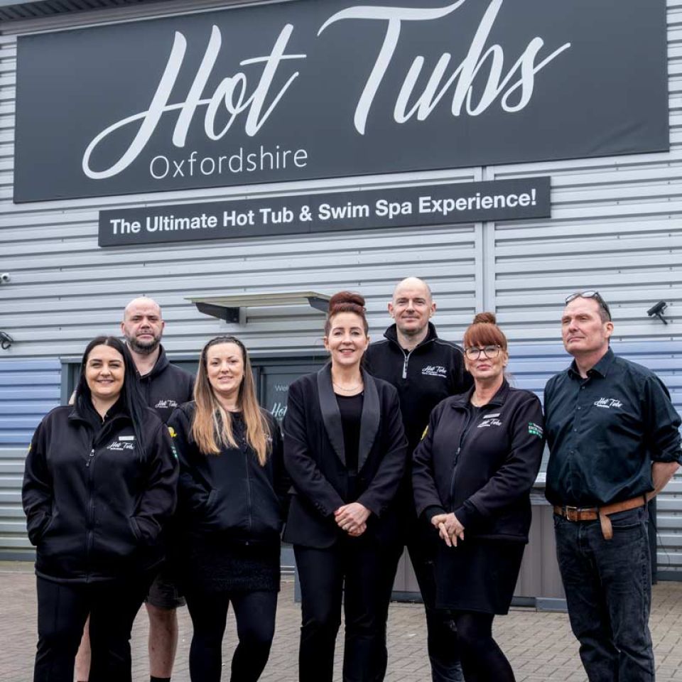hot tubs Oxfordshire award winning team