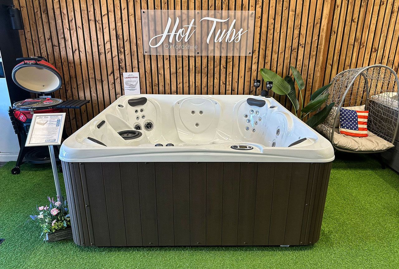 Blenheim hot tub in Showroom