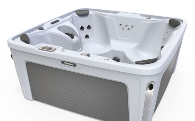 FreeFlow Monterey hot tub