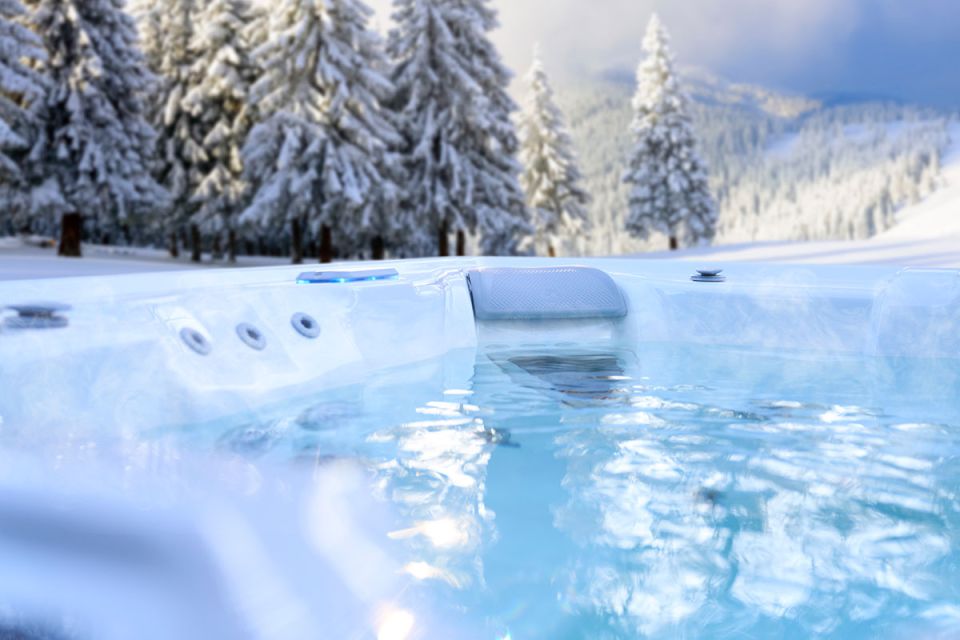 hot tub outside in winter